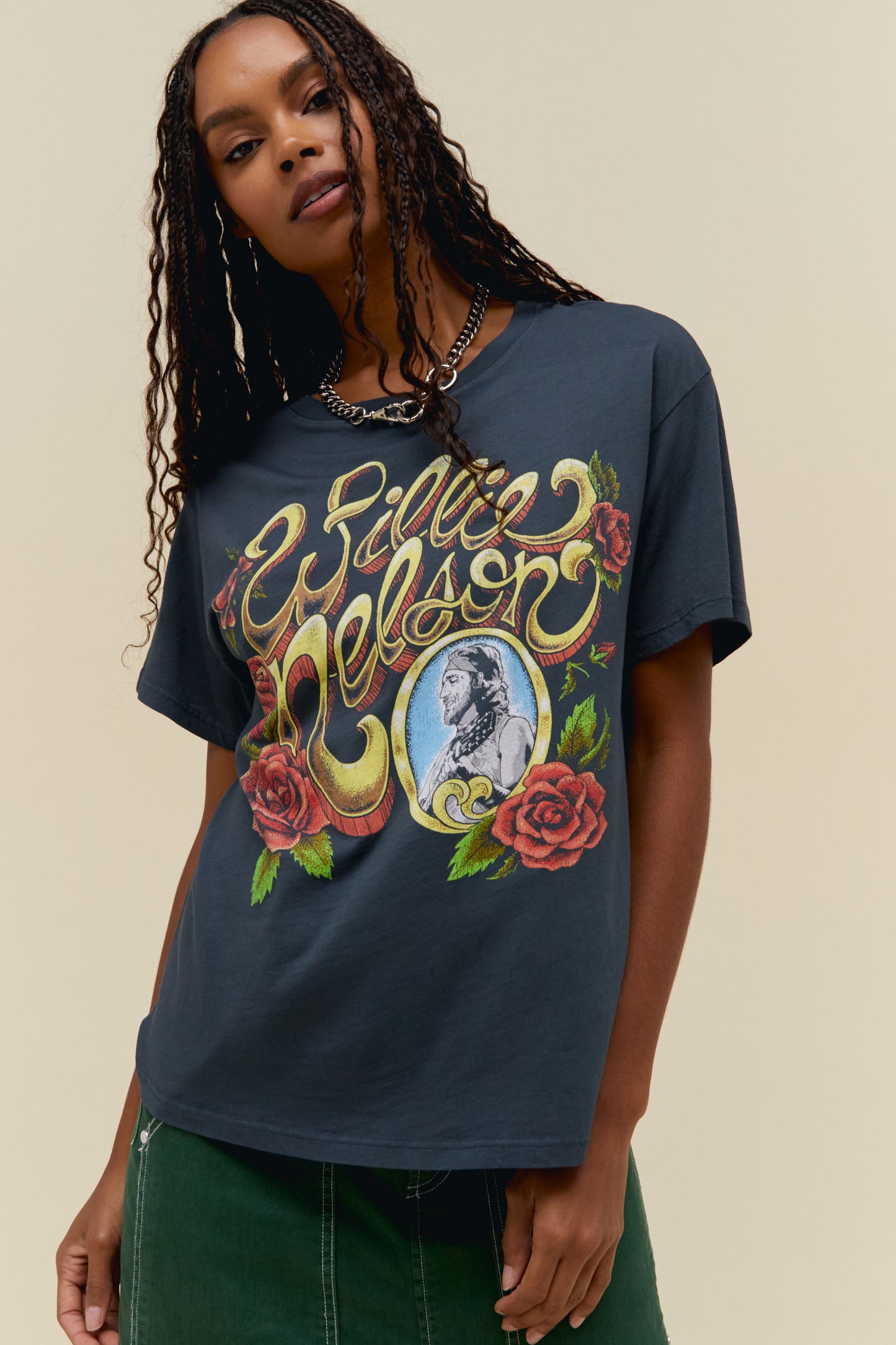 WILLIE NELSON ROSE FRAME BOYFRIEND TEE