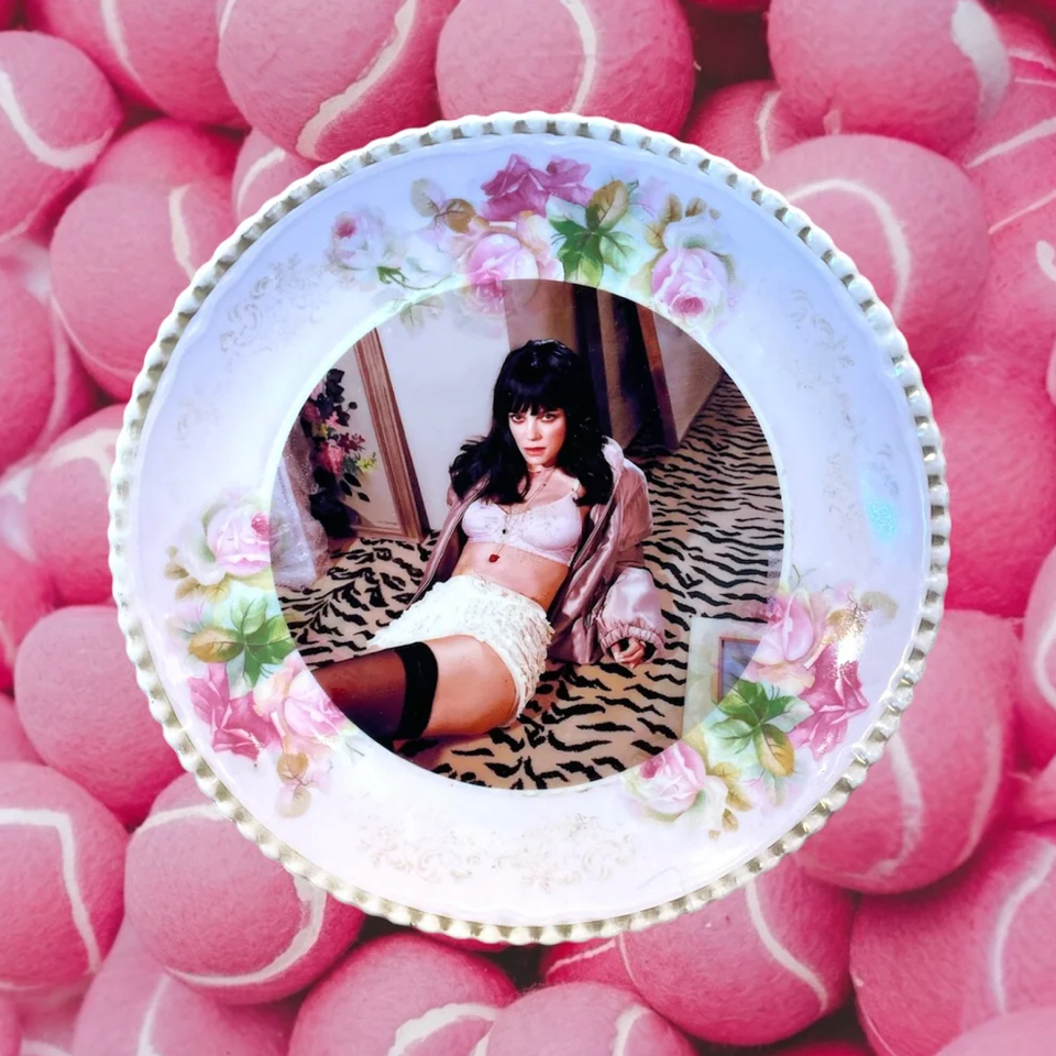 LILY ALLEN PLATE