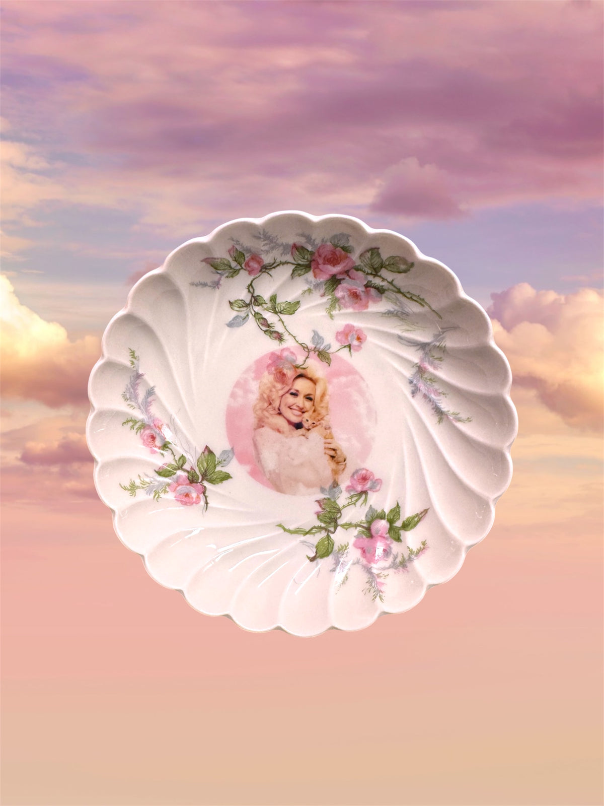 DOLLY CATCHALL