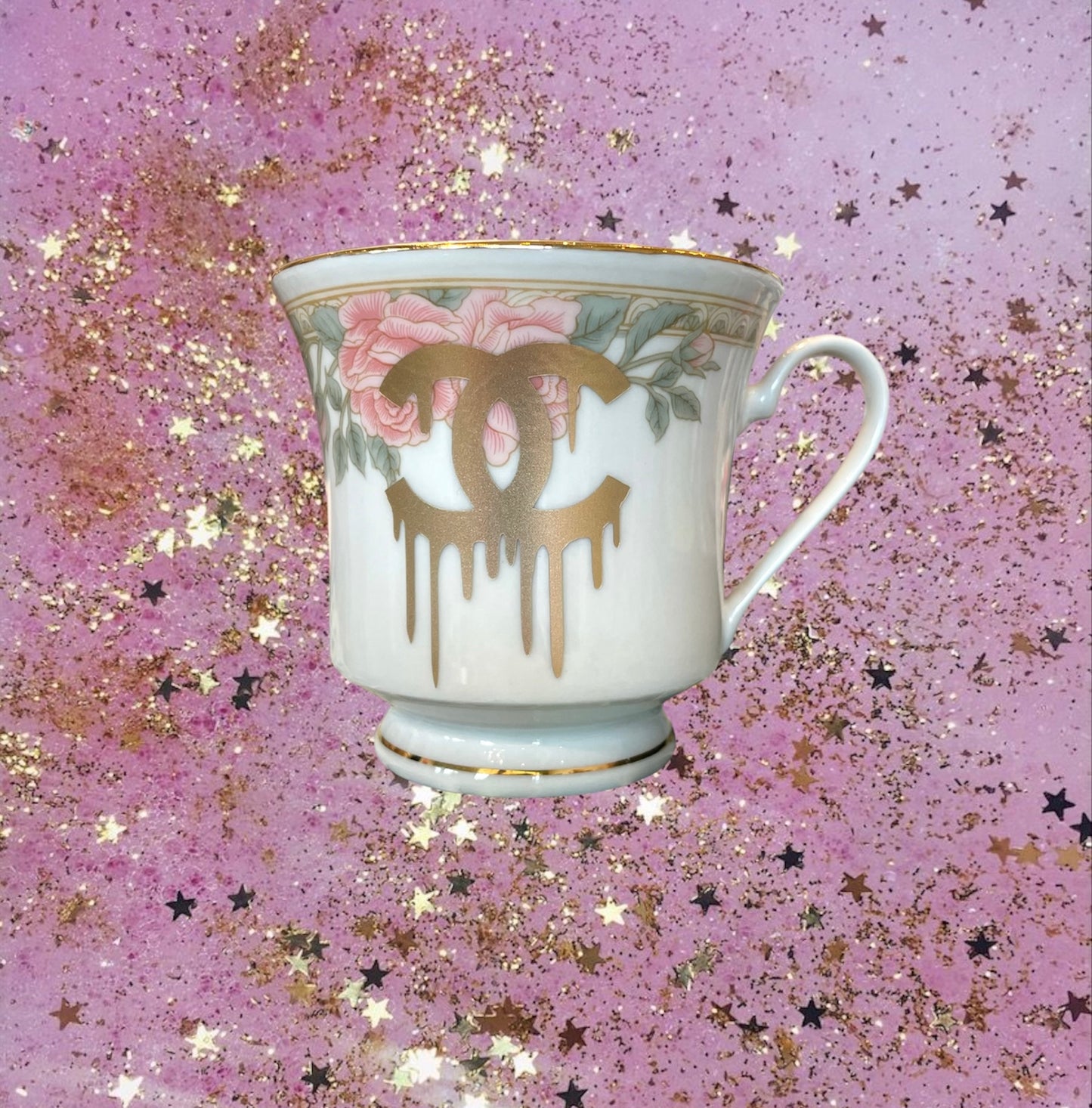 DRIPPING CHANEL COFFEE CUP