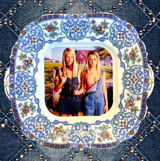 SIMPLE LIFE SQUARE PLATTER