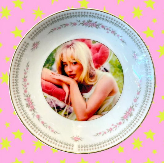 SABRINA CARPENTER CATCHALL
